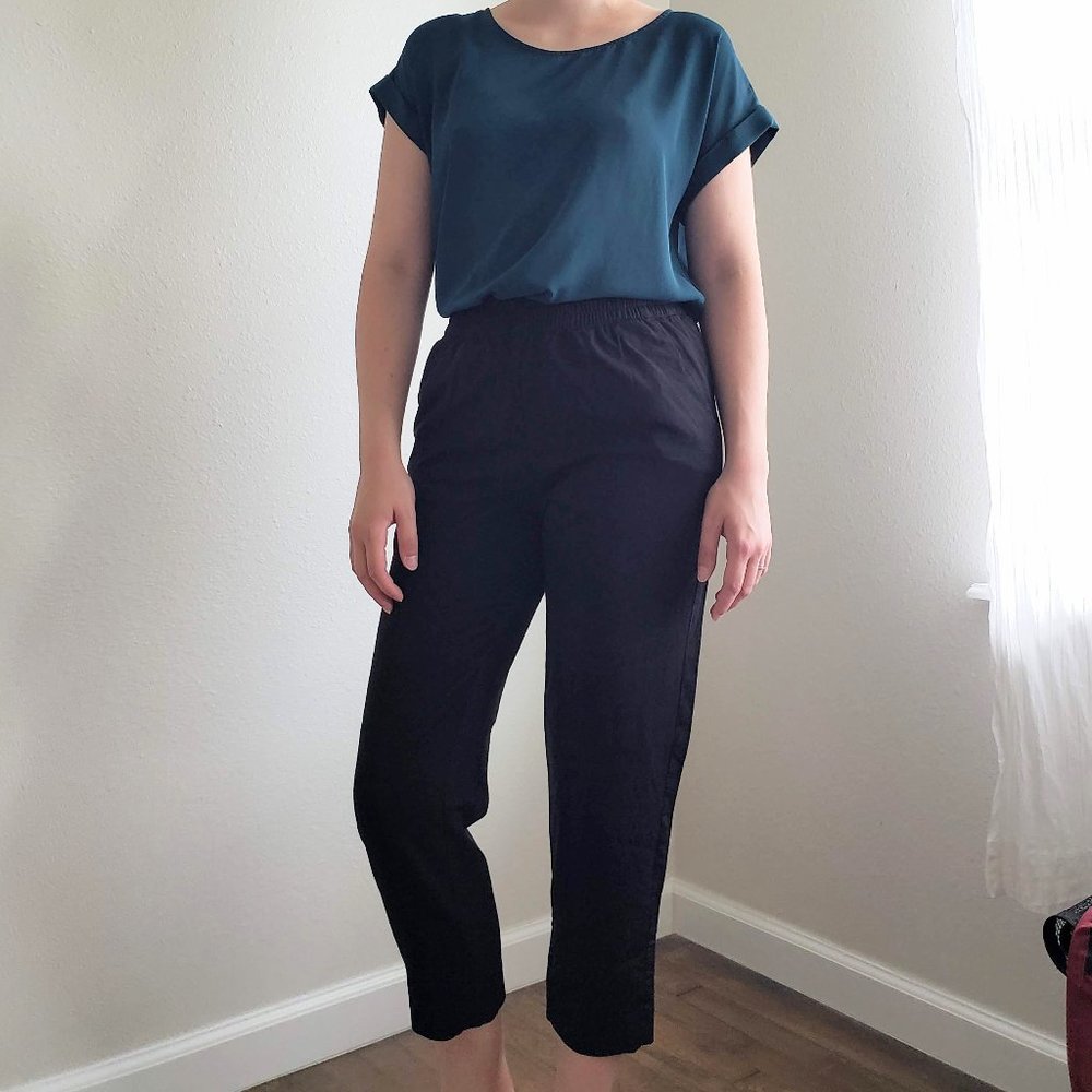 Everlane "The Italian GoWeave Easy Pant"